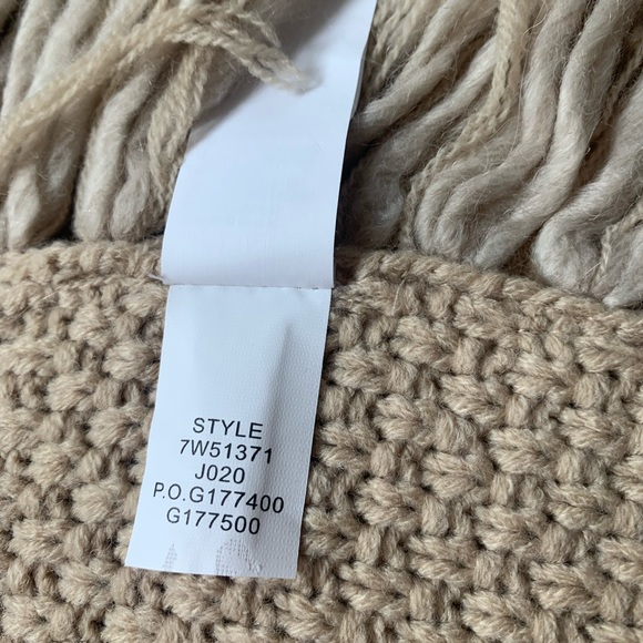 Lucky Brand Knit Sweater Poncho Size-CS - Picture 12 of 12